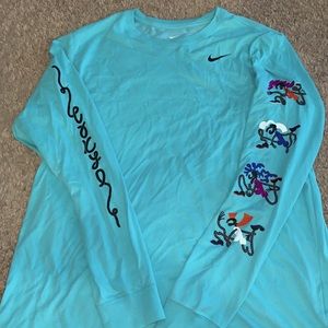 Nike long sleeve shirt